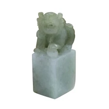 Natural Jade Detail Carved Chinese Table Top Small Foo Dog Statue n549