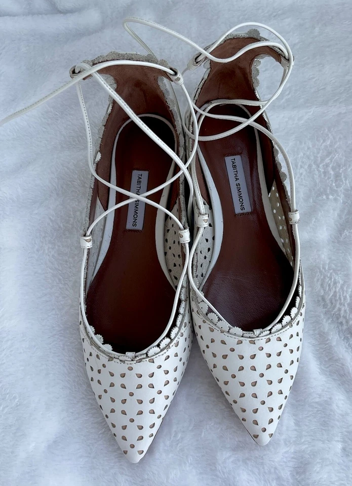 Tabitha Simmons "Willa" Blanco Boda Cuero Perforado Zapatos Planos 35.5 5.5 Foto 3 de 4