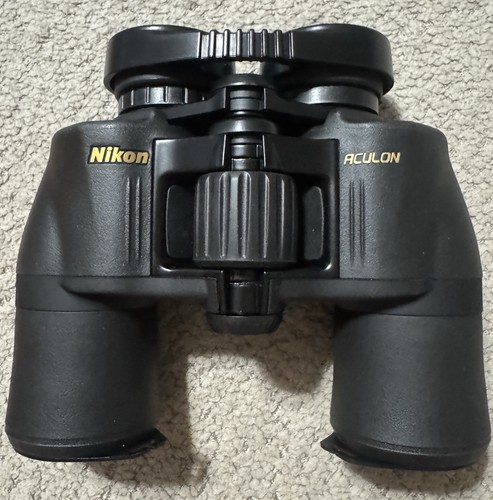 Nikon Aculon A211 10x42 Fernglas 10-Power 42mm Objektive ohne Karton Neu