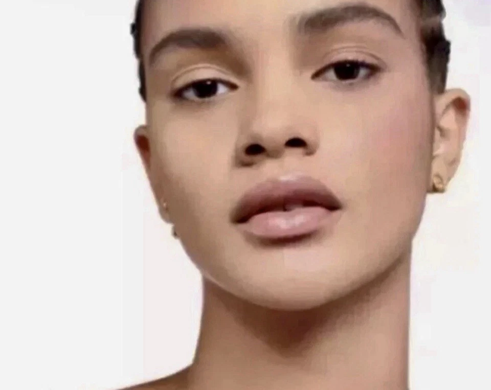 迪奥 Rosy Glow 腮红 001 粉红色 + 迪奥信封全新 100% 正品 — 第 3/4 张图片