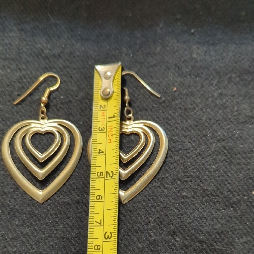 Gold Tone Heart Shape Dangle Statement Earrings - image 3