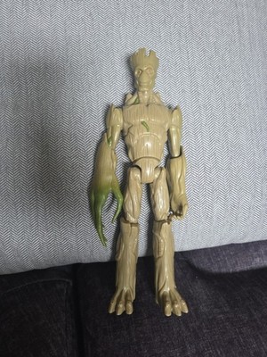 Growing Groot Extendable 12'' To 15'' Marvel Guardians of the Galaxy 2016 Hasbro 