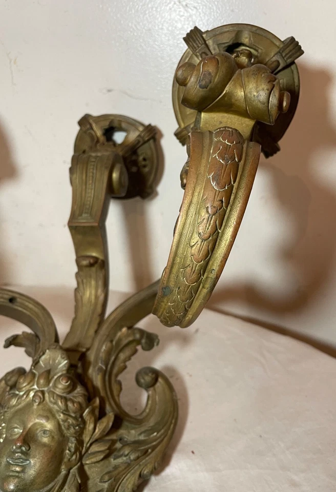 LARGE antique 1800's ornate Victorian bronze wall sconce fixture candle holder - Image 4 of 4