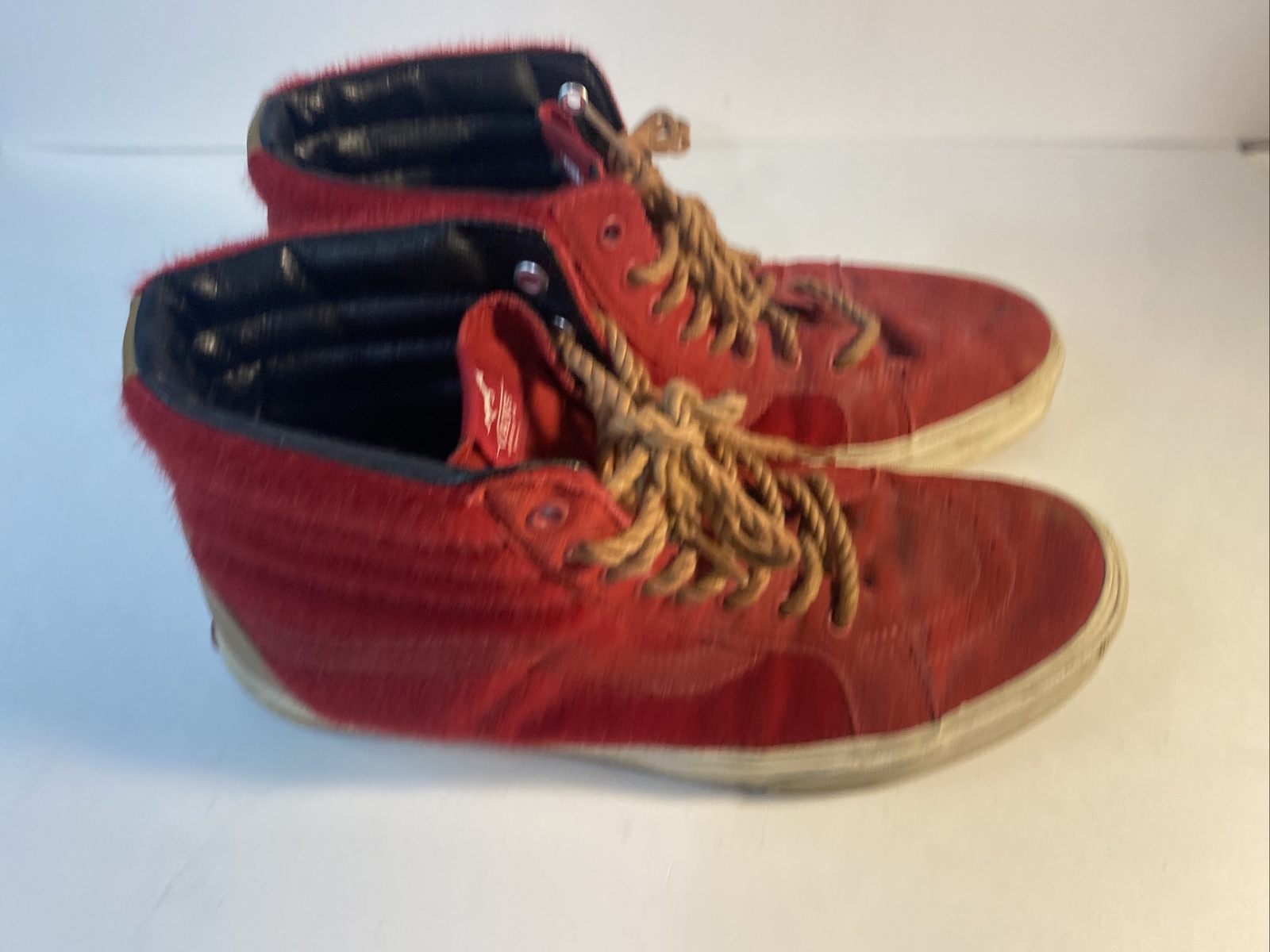 PONY Sneakers da uomo alte Vans Sk8 Anno del cavallo rosse e marroni taglia 12
