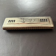 M. Hohner Echo Glockenreine Stimmung Harmonica - Made In Germany