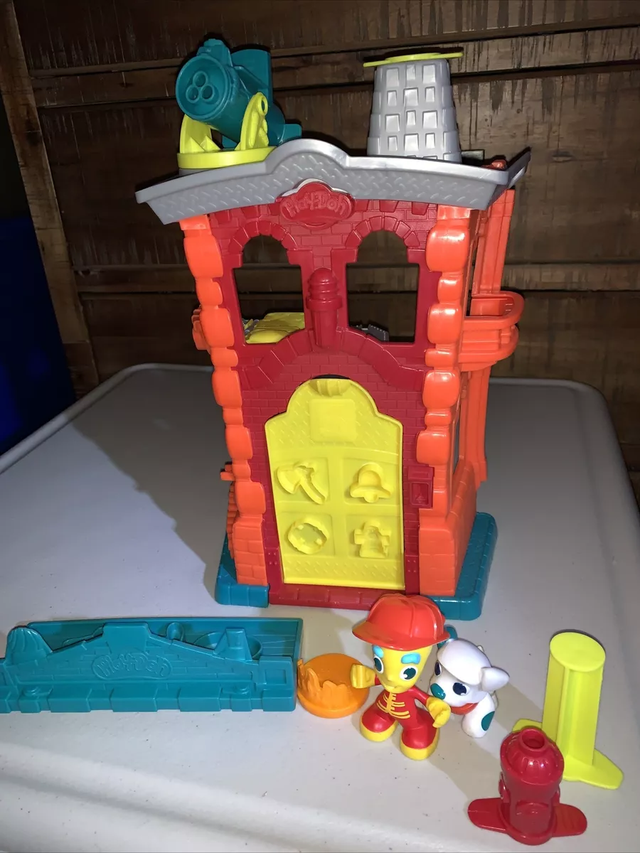 Play doh town firehouse 2025