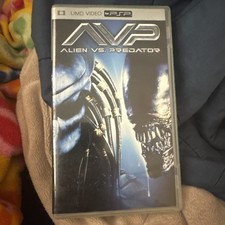 Alien Vs. Predator Sony PSP, UMD Movie 2006 Movie Scifi