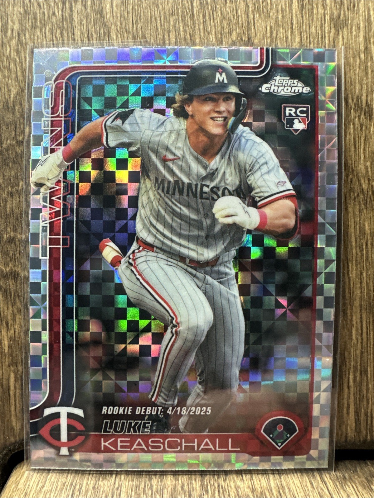 2025 Topps Chrome Update Luke Keaschall #USC134 X-Fractor Rookie Debut RC Twins
