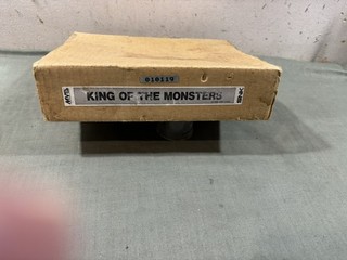 King of Monsters USED EMPTY CARTON 100 % Original for MVS Neo Geo Arcade Sys