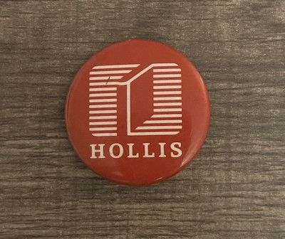 Vtg Hollis Pinback Button