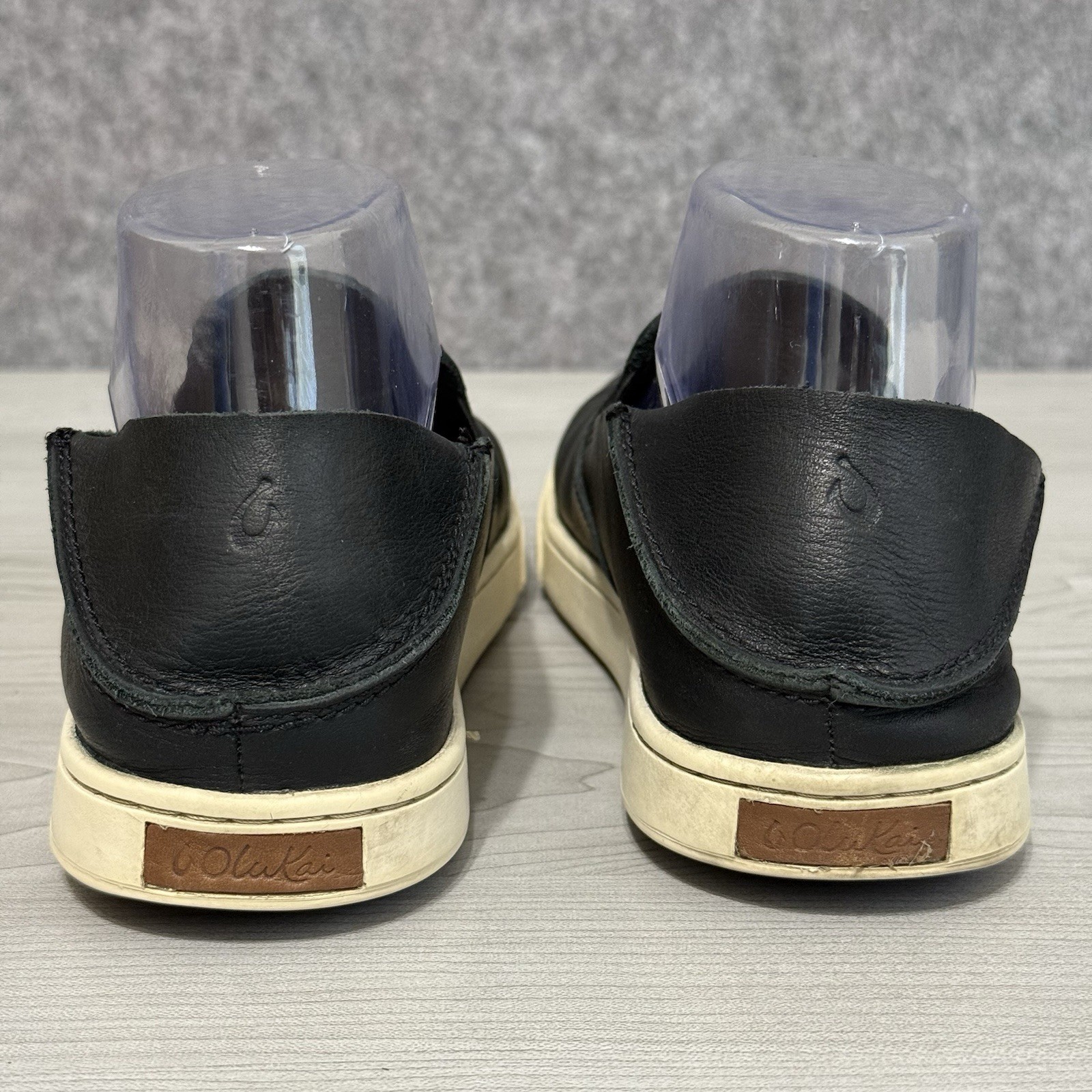 SAOLA Scarpe slip on Olukai Pehuea in pelle nero bianco suola in gomma donna taglia 8