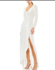 NWT IEENA FOR MAC DUGGAL SZ 14 ( Fit Is For A Sz 16) White Gown CLEARANCE #26395