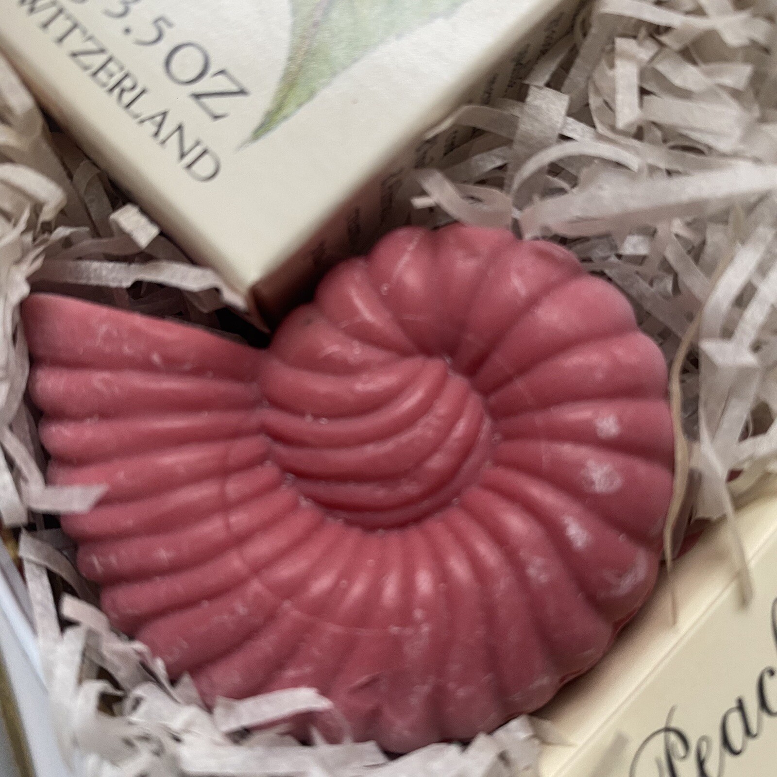 Crabtree & Evelyn Heart Tin Full Of Peach Kernel Apricot Soaps Oil Lotion 1985