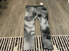 Nike One FQ6260-010 High Rise Waist Printed Leggings Dri-Fit Women s Size Medium