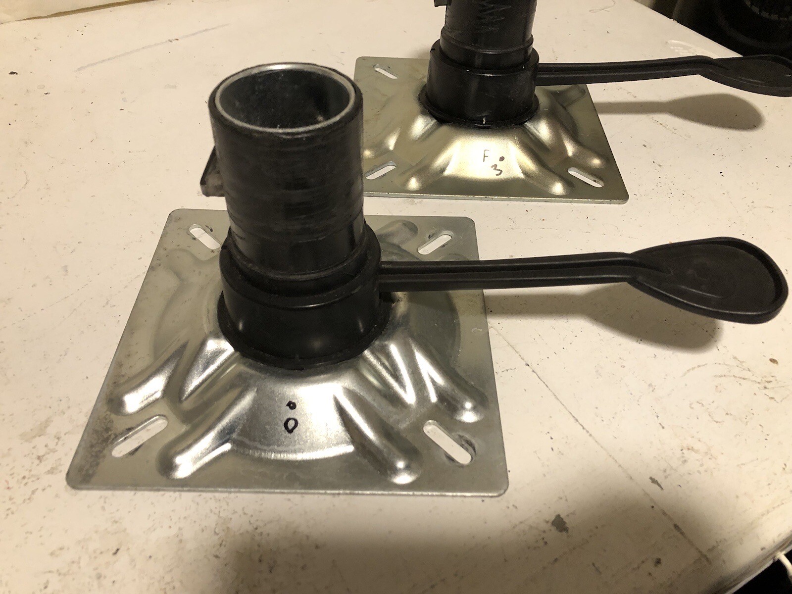 X2 SwivlEze 238 Series Seat Mounts 0, 3 Degree Angle Locking 2381527