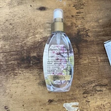 Organix OGX Cherry Blossom Ginseng Shine Finish Spray 4 Fl Oz