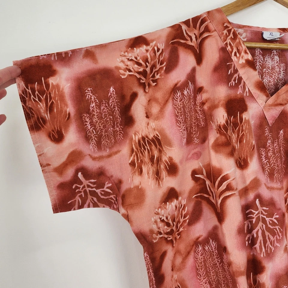Vtg SCRUBS Coral Reef Print V-Neck Nurse Top Size XL 100% Cotton Medical Uniform - Image 3 of 4