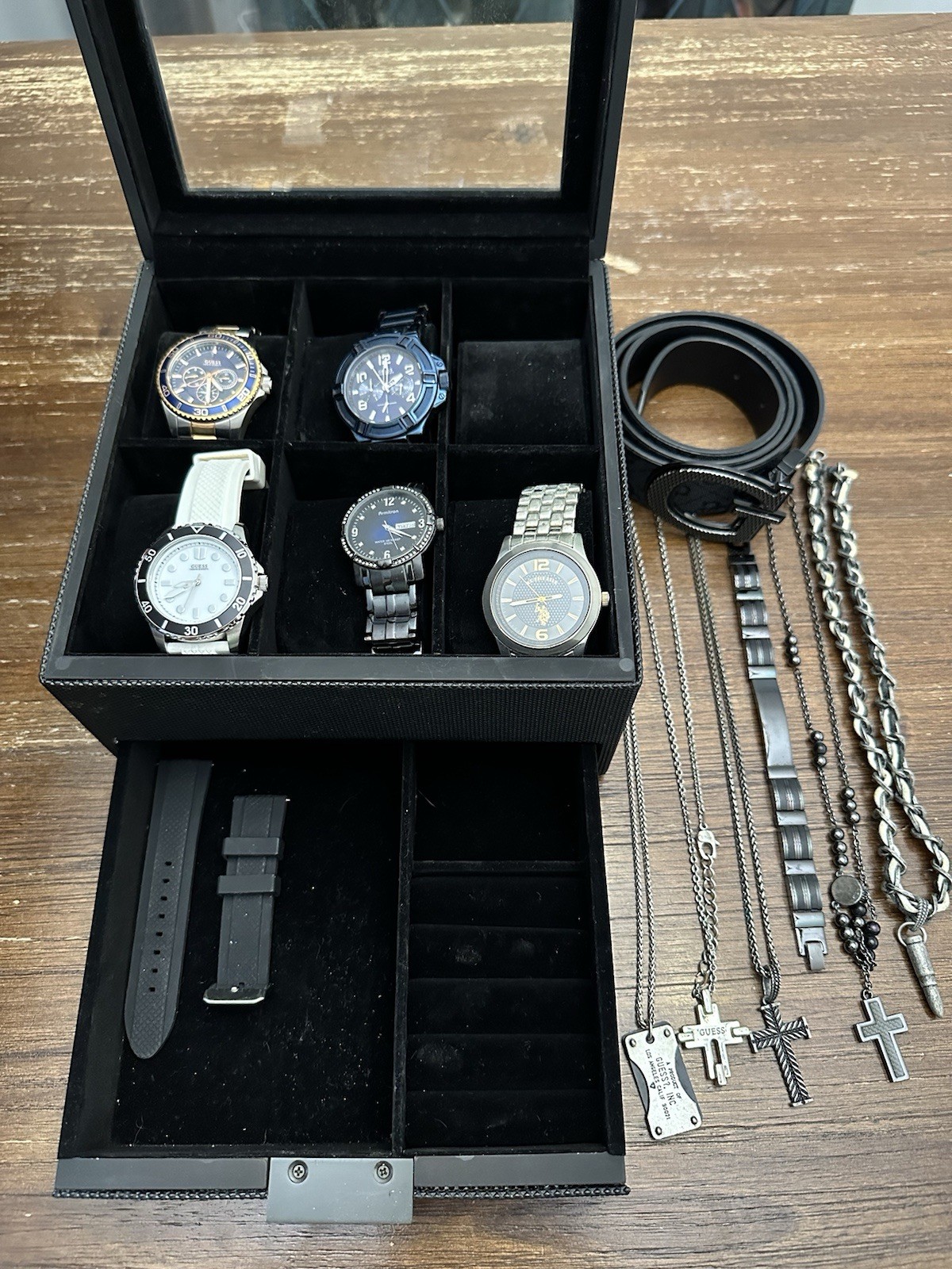GUESS Accessory Bundle (USED/WORN) - image 1