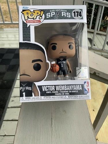 NBA-San Antonio Spurs Victor Wembanyama Funko Pop! Vinyl Figure #174-Go Spurs!