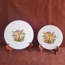Vintage 1970's Mushroom Steel Enamel Stove Burner Covers  Set Of 2