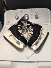 CCM Champion 90 Ice Hockey Skates Men’s Size 9 made in Canada 