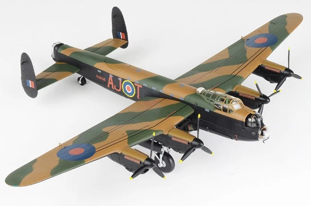AA32628 Corgi Lancaster B.Mk III 1/72 Modelo T para Tommy RAF No.617 (Dambusters) - Imagem 2 de 2