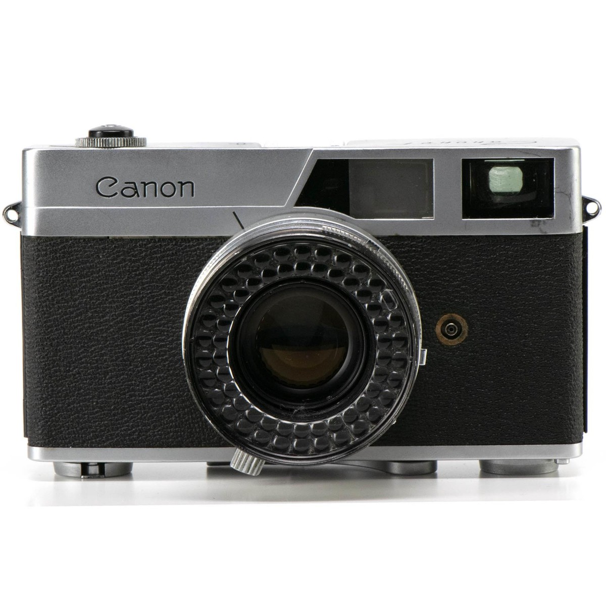 Canon canonet Camera | 45mm f1.9 lens | White | Japan | 1961 | Not