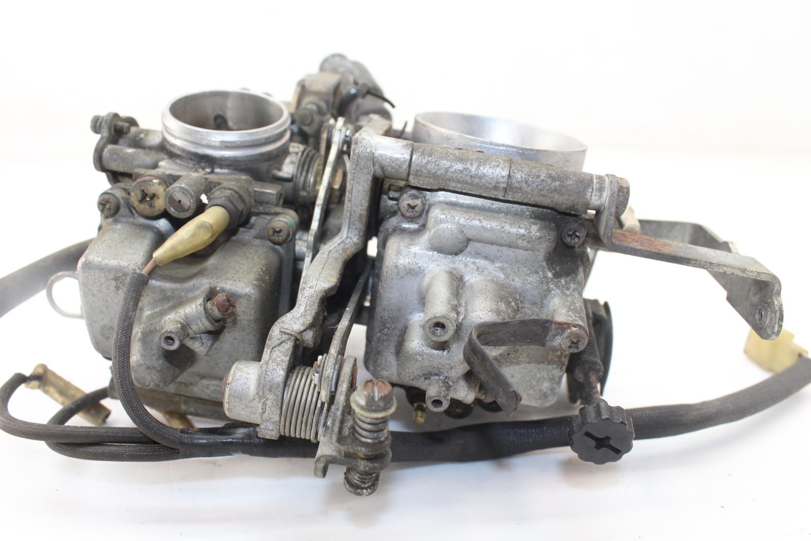 9905 VSTAR 1100 CARBS CARB BODY CARBURETOR FUEL BOWL RACK CARBURATOR