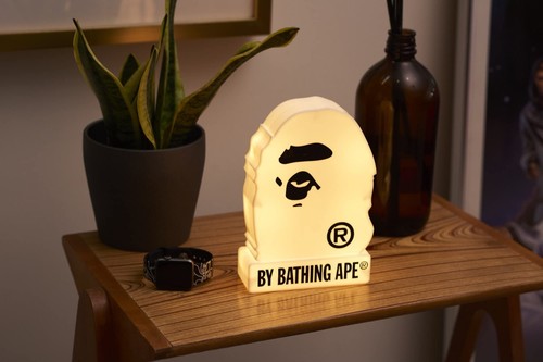 A Bathing Ape Room Light 2023 Spring Summer Collection Book BAPE Interior LED - Picture 3 of 24