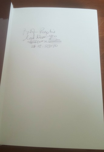 SIGNED Desmond Tutu South Africa's Nobel Laureates Peace Literature Hardcover - Picture 3 of 6