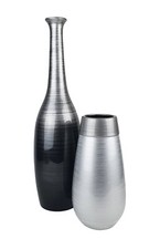 Hand painted lacquer decorative vases.