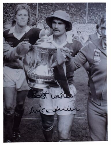 Mick Mills SIGNED autograph 16x12 HUGE photo Ipswich Town Football AFTAL COA - Picture 1 of 6