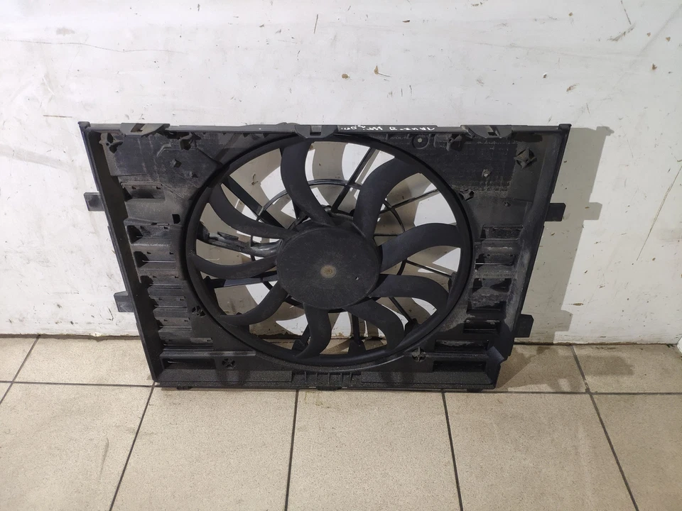 VW Touareg 7P5 Refroidissement Moteur Ventilateur Housse 7P0121207A 3.0 Diesel - Photo 4/4