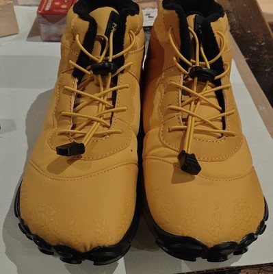 Yellow Ankle Toggle Men's Snow Boots Synthetic Upper Rubber Sole Round Toe US 6