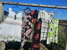 15 piece 1990s-y2k clothing lot dresses, shirts, spring, summer, floral, grunge