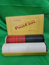 Set of 100 Plastic Poker Chips 4 Grams Great for Kids and Travel Games