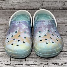 Kids Cozy Lined Crocs Slip-On Sandals Size 9 Pastel Tie-Dye Pattern Frozen Theme