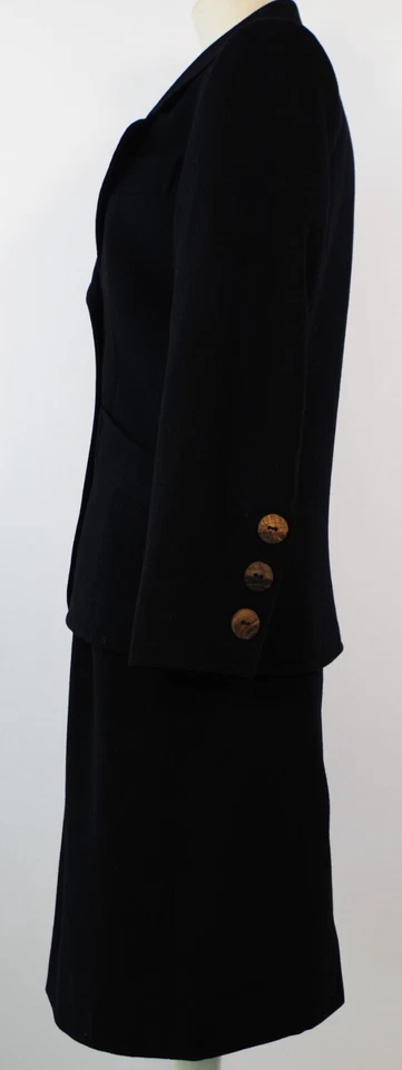 Vintage 1980s YSL Rive Gauche Black Suit w/Horn buttons, made France FR 40 US 8 - Image 3 of 4