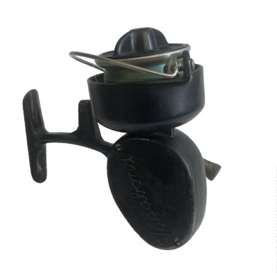 airex vic spinning spin fishing reel by lionel Airex Lionel Vagabond Model 1 Vintage Fishing Reel