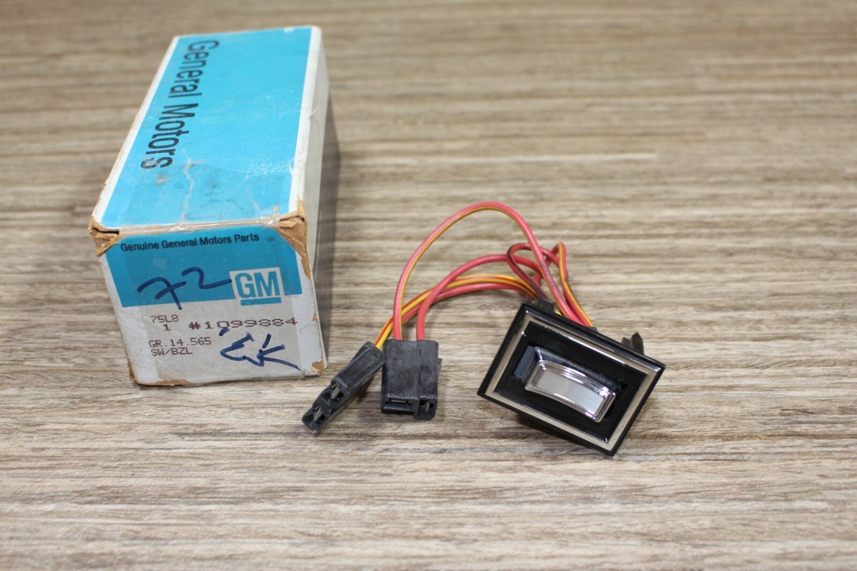 NOS GM 1099884 Sun Roof & Astro Roof Switch 77-79 Cadillac Buick