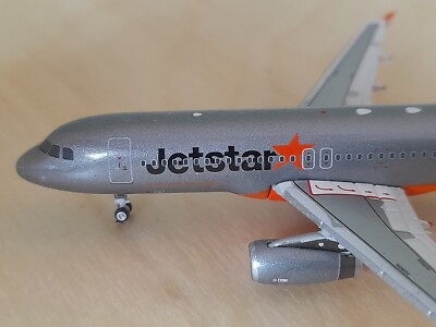 JetstarJapan A320 JA02JJ 1:400 Jetstar Airbus A320-200 JA02JJ 1:400 Phoenix Models | eBay.de