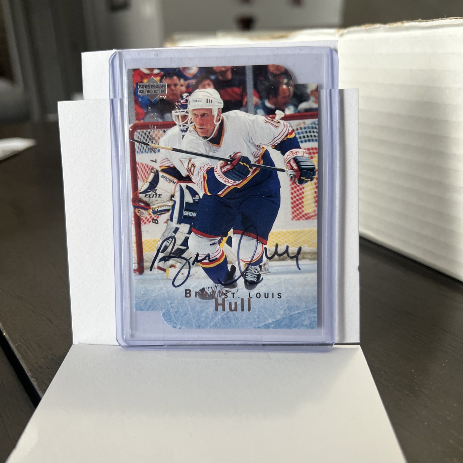 Brett Hull 95-96 Upper Deck Be A Player Auto