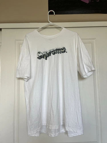 T shirt blanc créateur streetwear logo chromé SUPREME New York taille L rare
