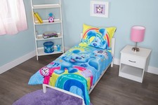 Blue's Clues 4 Piece Toddler Bedding Set - Includes Comforter, Fitted Sheet, ...