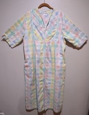 Vintage Collection Etc Pastels Seersucker Plaid Lounge House Gown Robe L
