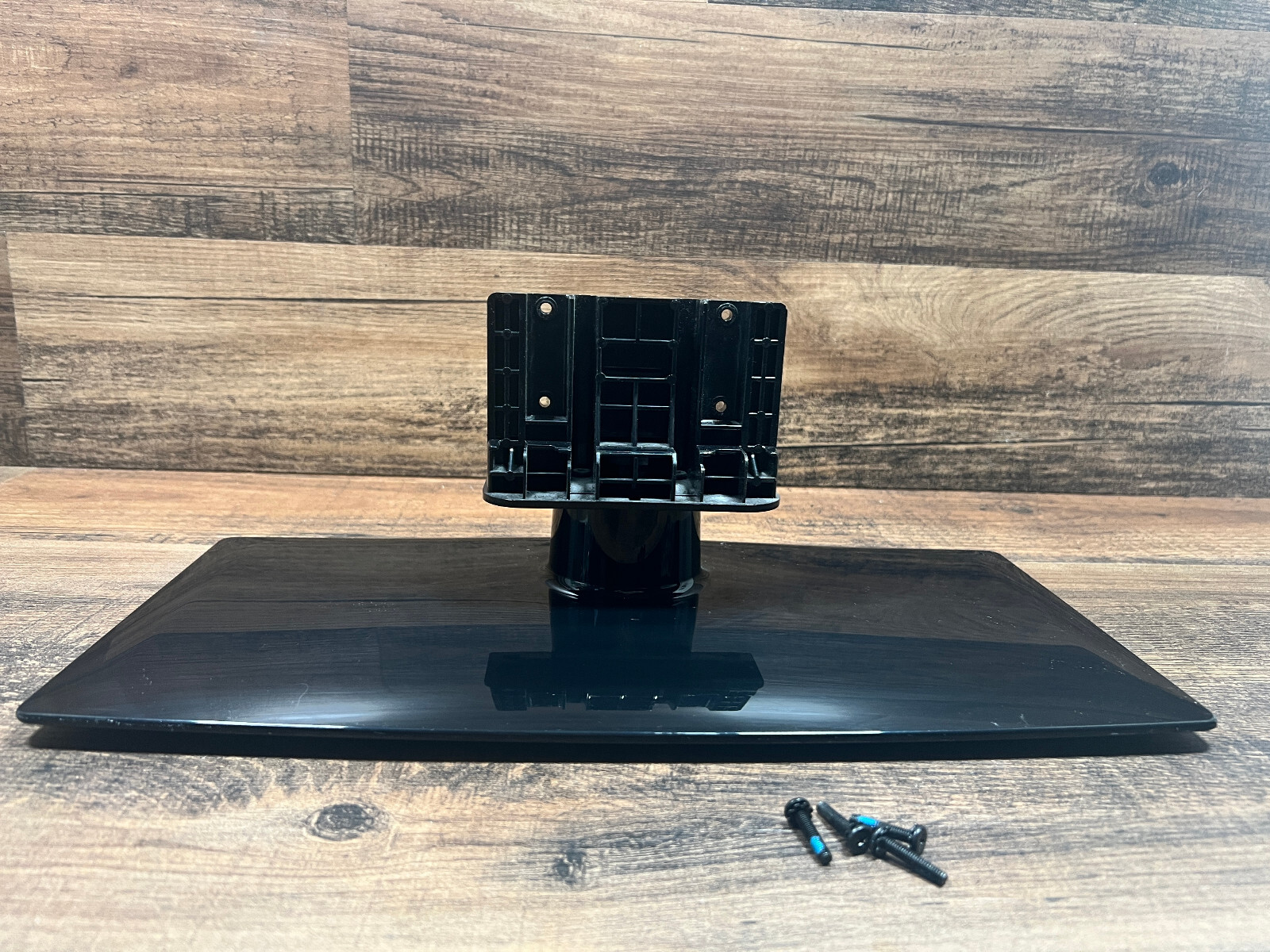 LG 32LK330ub TV Part Base, Stand & Screws eBay