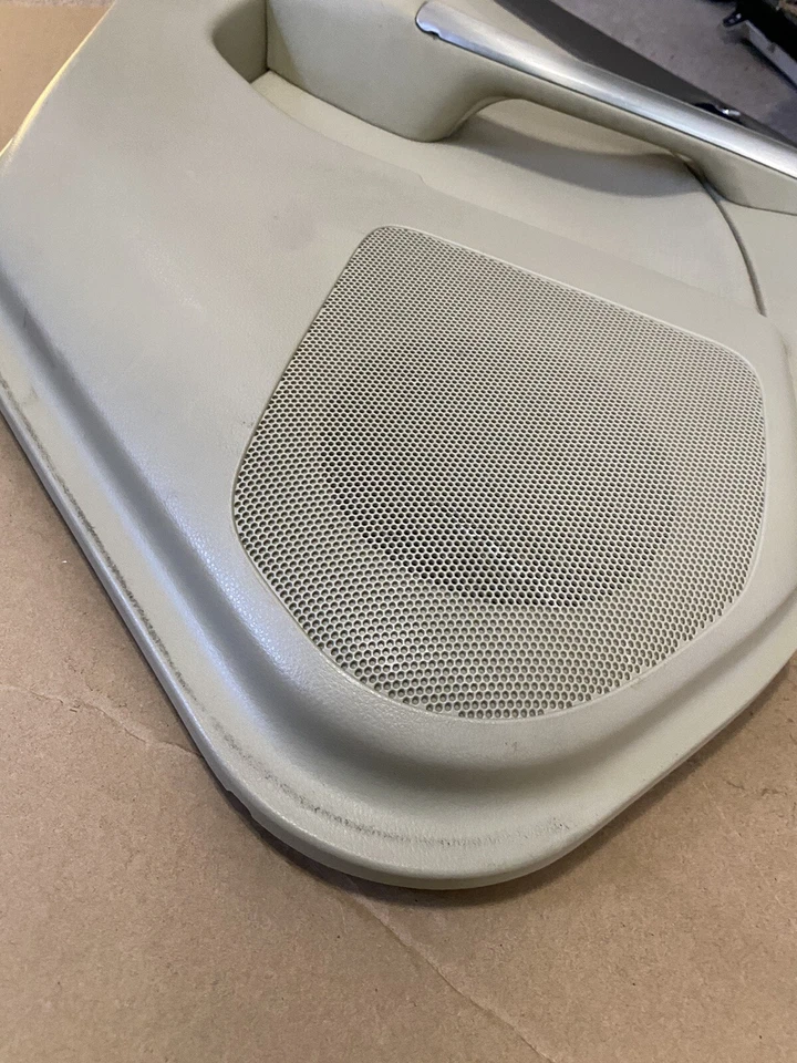 Infiniti G35 2005-2006 sedán conductor izquierdo puerta trasera tarjeta moldura panel OEM Foto 2 de 4