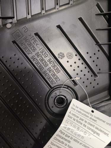 OEM GM 2016-2022 Colorado 1st Row Premium All-Weather Floor Liners 84708369 - Picture 6 of 6