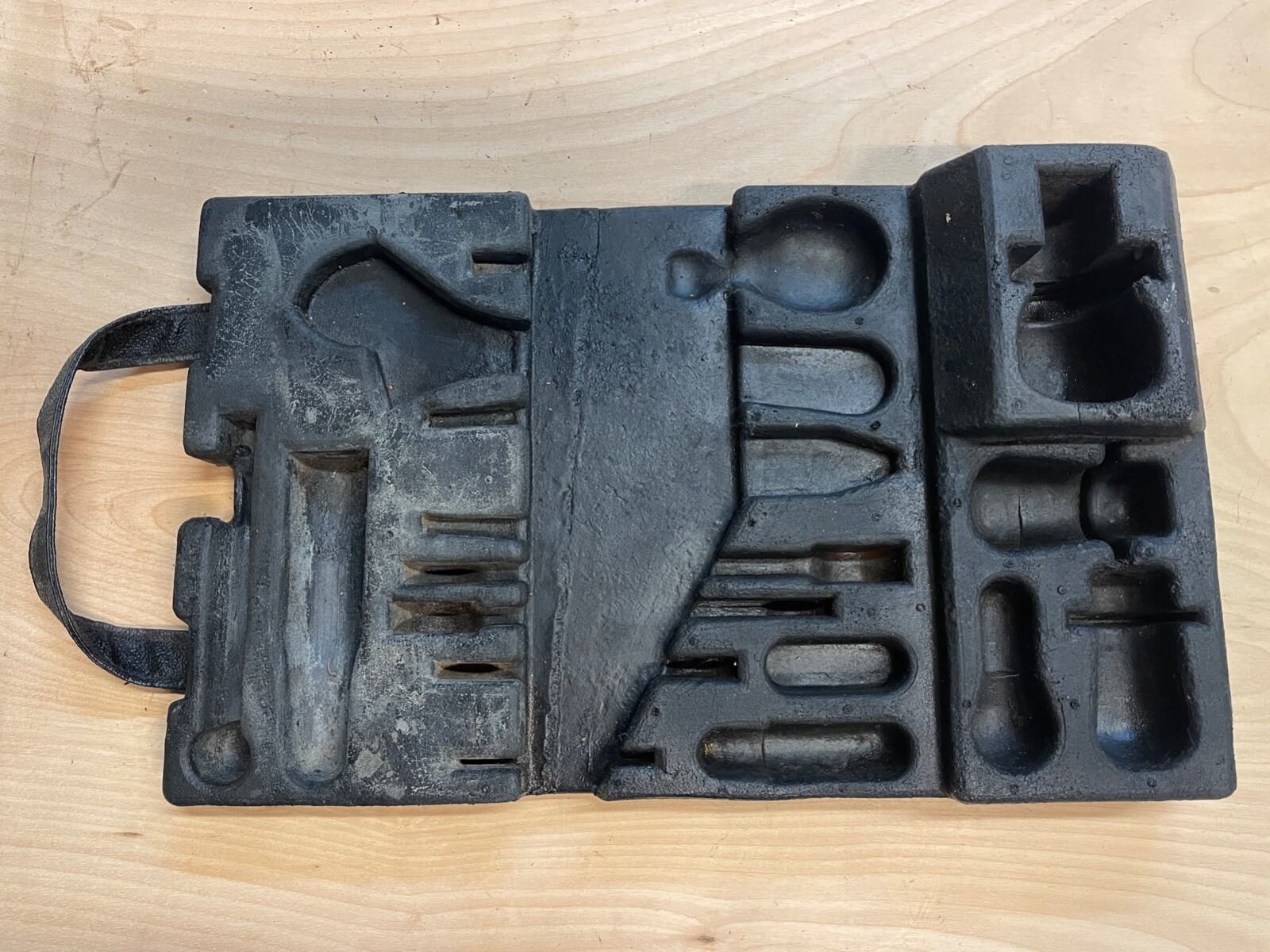 ROLLS ROYCE CLOUD PHANTOM BENTLEY TOOL TRAY. WORLDS LARGEST USED 46-65 INVENTORY