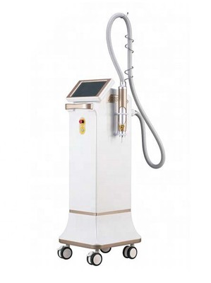SELECTIV - Nd-Yag Picosecond Laser - Carbon-Peeling, Tattoo- und PMU-Entfernung